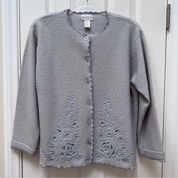 Vintage Koret Embroidered Needlework Cardigan Sweater Floral Twee Boho Lagenlook - Picture 2 of 9
